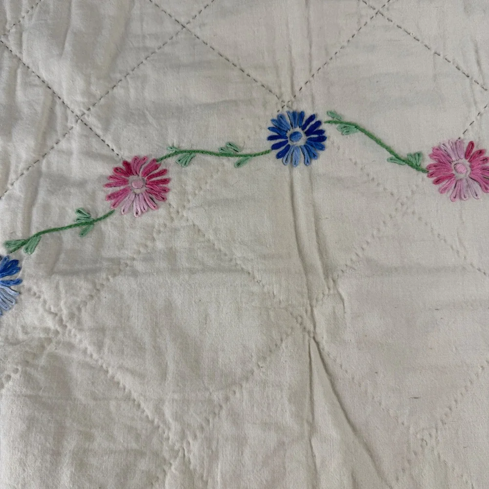 VTG Handmade Baby Quilt Nursery Crib Cream Pink Hand Embroidered Cat Dog 33x42